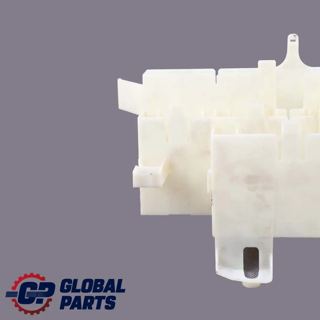 Support du module de l'unité de contrôle du relais 6135 pour BMW E46 à propos du numéro de pièce 61358371312 BMW E46 Support du module de l'unité de contrôle du relais 6135 - SKU 8371312 - Numéro de pièce 61358371312