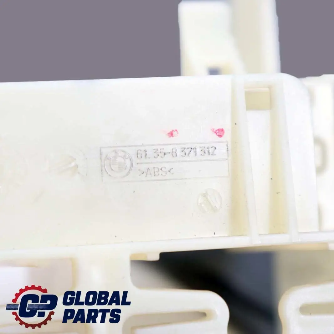 Support du module de l'unité de contrôle du relais 6135 pour BMW E46 à propos du numéro de pièce 61358371312 BMW E46 Support du module de l'unité de contrôle du relais 6135 - SKU 8371312 - Numéro de pièce 61358371312