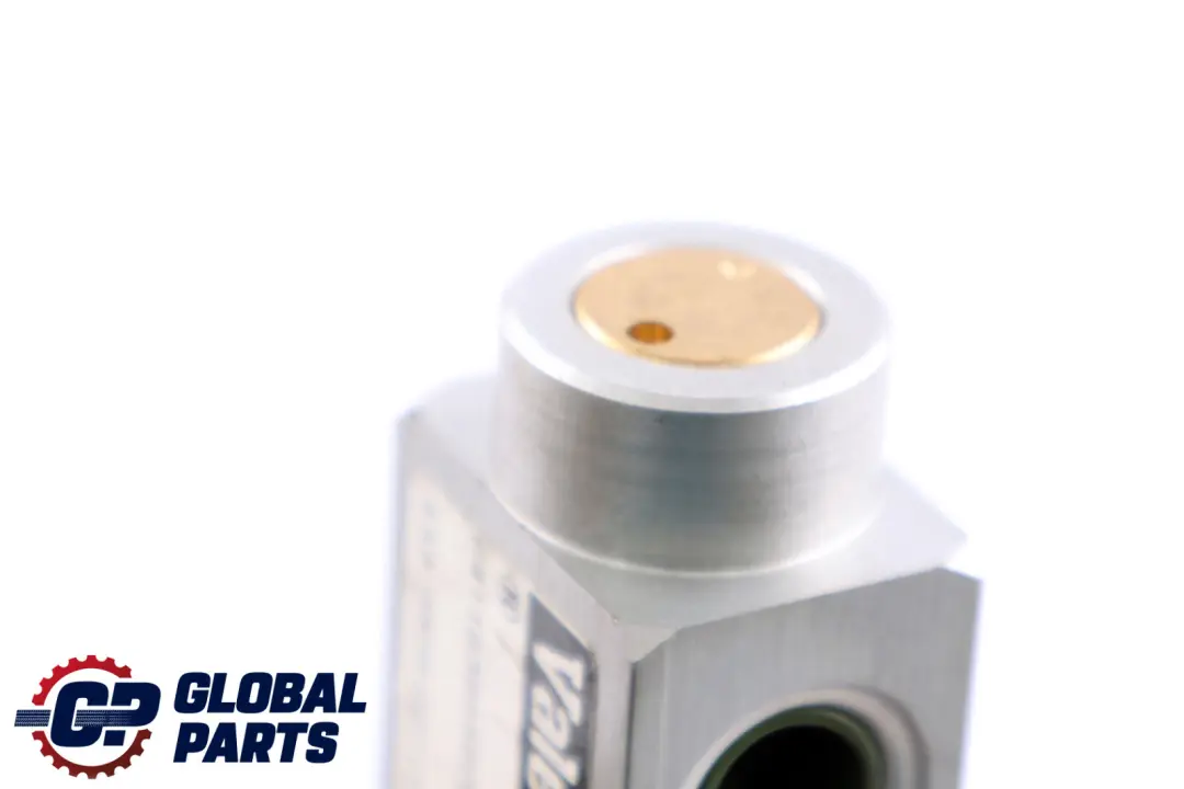 Evaporator Expansion Valve R134a to BMW 5 7 X5 Series E38 E39 E53 with Part number 8371459 BMW 5 7 X5 Series E38 E39 E53 Evaporator Expansion Valve R134a - SKU 8371459 - Part number 8371459