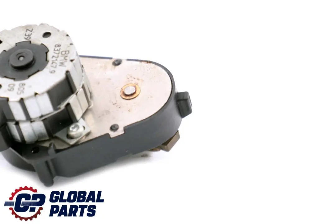 Heater Actuator Motor Fresh Air Flap Regulator to BMW 5 Series E39 with Part number 8372147 BMW 5 Series E39 Heater Actuator Motor Fresh Air Flap Regulator - SKU 8372147 - Part number 8372147