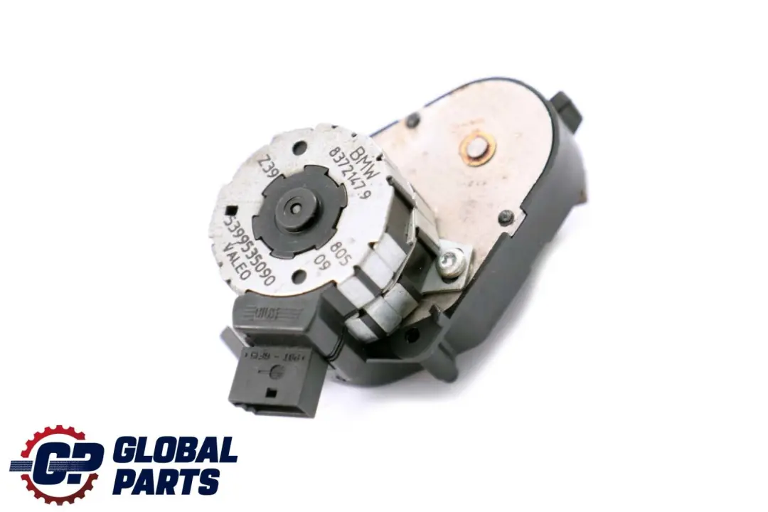 Heater Actuator Motor Fresh Air Flap Regulator to BMW 5 Series E39 with Part number 8372147 BMW 5 Series E39 Heater Actuator Motor Fresh Air Flap Regulator - SKU 8372147 - Part number 8372147