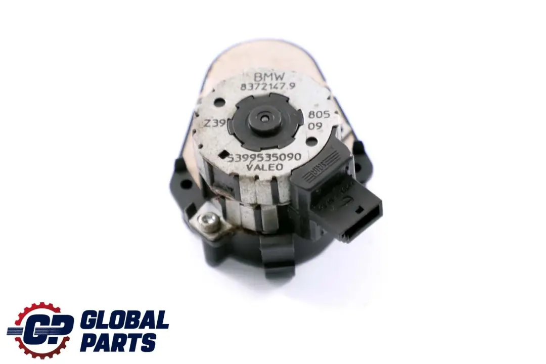 Heater Actuator Motor Fresh Air Flap Regulator to BMW 5 Series E39 with Part number 8372147 BMW 5 Series E39 Heater Actuator Motor Fresh Air Flap Regulator - SKU 8372147 - Part number 8372147