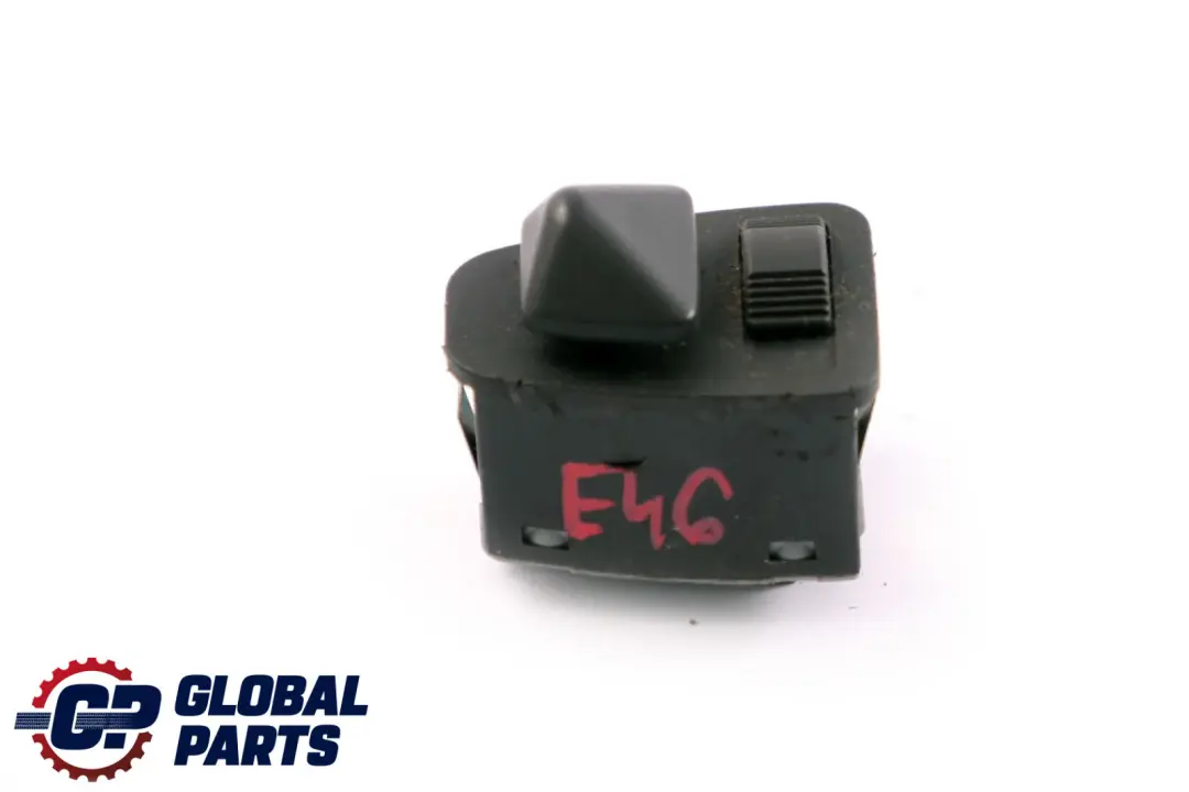 Interruttore F Regolazione Specchio per BMW E46 con numero di parte 8373692 BMW E46 Interruttore F Regolazione Specchio - SKU 8373692 - Numero di parte 8373692