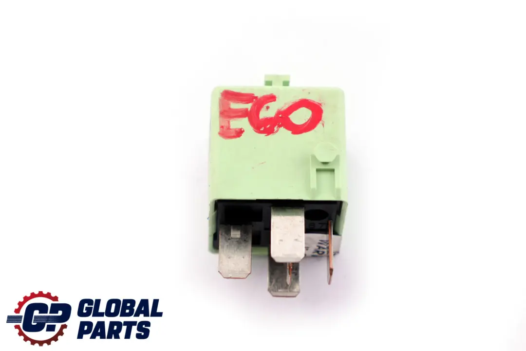 BMW E63 E87 E90 E91 Rel? Hacer Contacto Blanco Verde - SKU 8373700 - Número de pieza 8373700