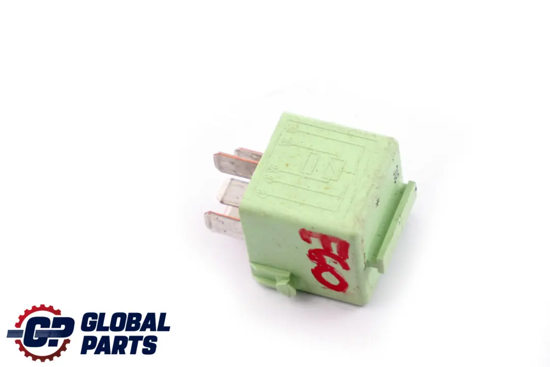 BMW E63 E87 E90 E91 Rel? Hacer Contacto Blanco Verde - SKU 8373700 - Número de pieza 8373700
