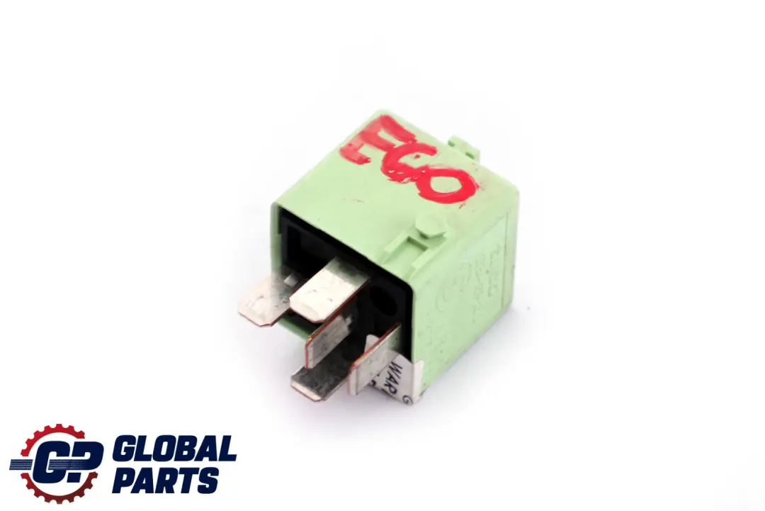 BMW E63 E87 E90 E91 Rel? Hacer Contacto Blanco Verde - SKU 8373700 - Número de pieza 8373700
