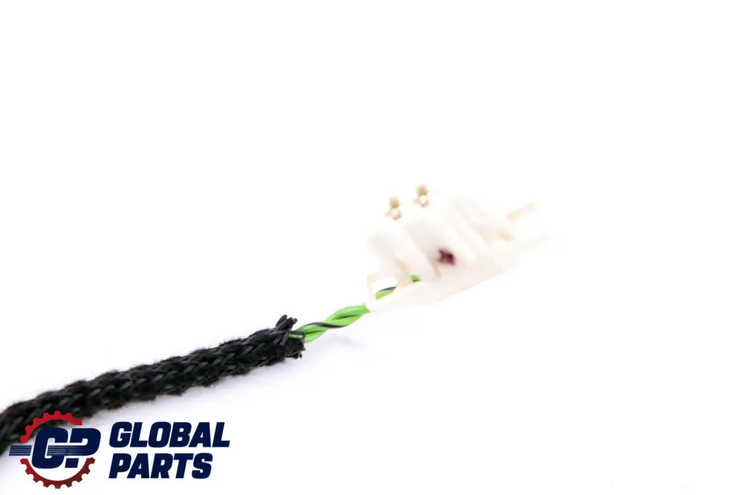 Stereo Loudspeaker Tweeter Front Door to BMW E46 with Part number 8374696 BMW E46 Stereo Loudspeaker Tweeter Front Door - SKU 8374696 - Part number 8374696