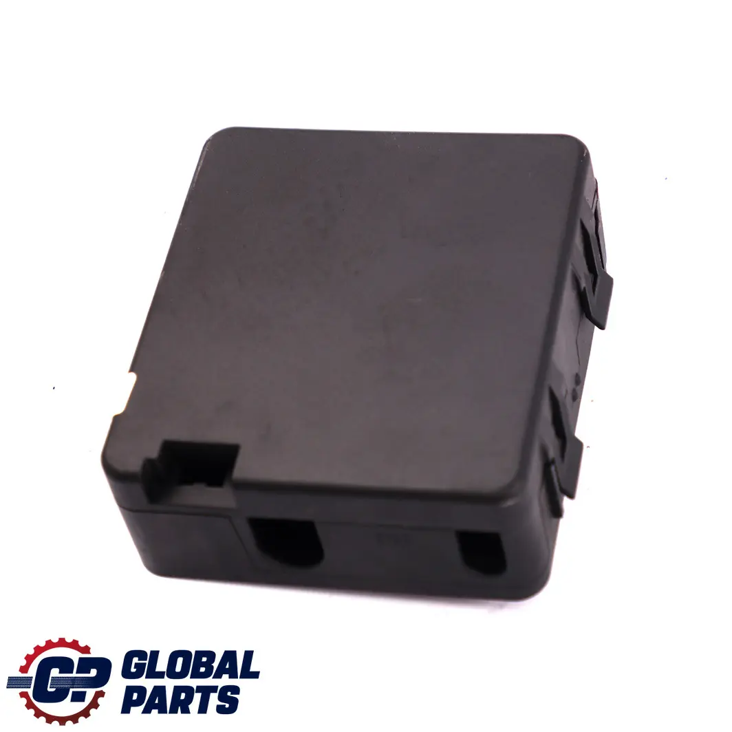 Positive Borne de Batterie Boite a Fusibles Base B+ pour BMW E46 à propos du numéro de pièce 8374986 BMW E46 Positive Borne de Batterie Boite a Fusibles Base B+ - SKU 8374986 - Numéro de pièce 8374986