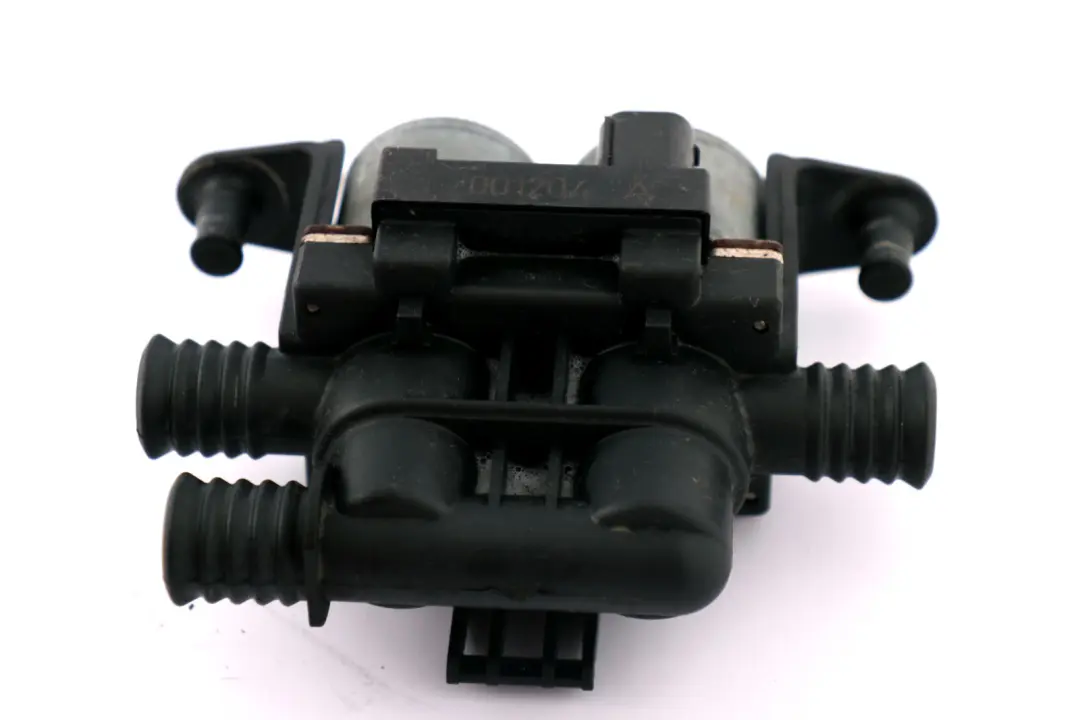 Water Heater Control Valve Unit to BMW E39 E38 X5 E53 with Part number 8374995 BMW E39 E38 X5 E53 Water Heater Control Valve Unit - SKU 8374995 - Part number 8374995