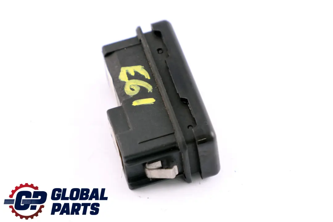  Bouton Ouverture Hayon BMW E38 E39 E61 E65 Interrupteur couvercle coffre - SKU 8375580 - Numéro de pièce 8375580