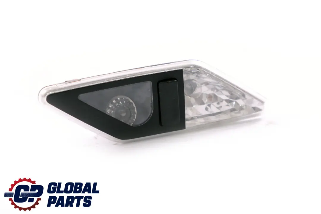Lampe de Lecture Interieure Lampe Arriere Gauche pour BMW E46 à propos du numéro de pièce 8375585 BMW E46 Lampe de Lecture Interieure Lampe Arriere Gauche - SKU 8375585 - Numéro de pièce 8375585