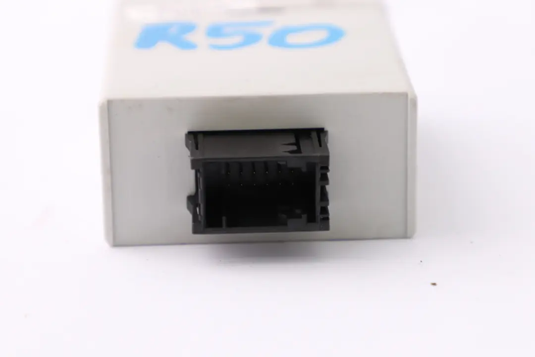 Module Mirror Pliez en Fonction pour Mini Cooper One R50 R52 R53 à propos du numéro de pièce 8376506 Mini Cooper One R50 R52 R53 Module Mirror Pliez en Fonction - SKU 8376506 - Numéro de pièce 8376506