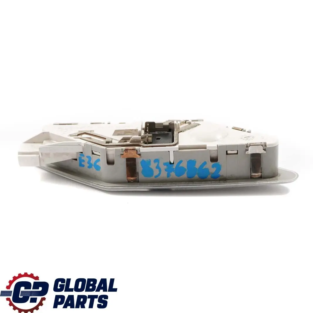 Interior Trasero Derecho Luz De Techo Luz De Lectura Gris para BMW E36 con número de pieza 8376862 BMW E36 Interior Trasero Derecho Luz De Techo Luz De Lectura Gris - SKU 8376862 - Número de pieza 8376862