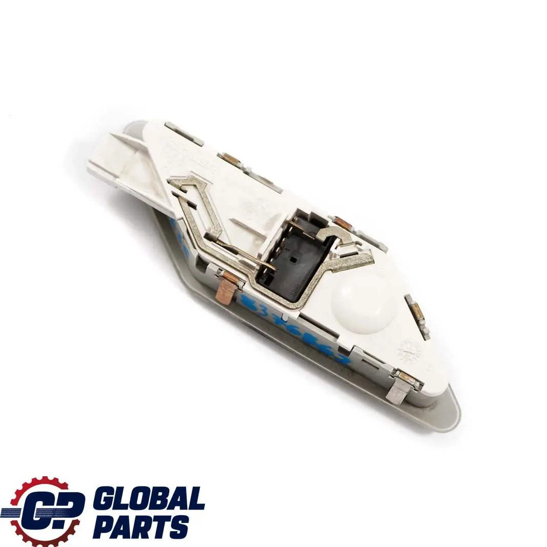 Posteriore Destra Abitacolo Tetto Luce Lampadine Grigio per BMW E36 con numero di parte 8376862 BMW E36 Posteriore Destra Abitacolo Tetto Luce Lampadine Grigio - SKU 8376862 - Numero di parte 8376862