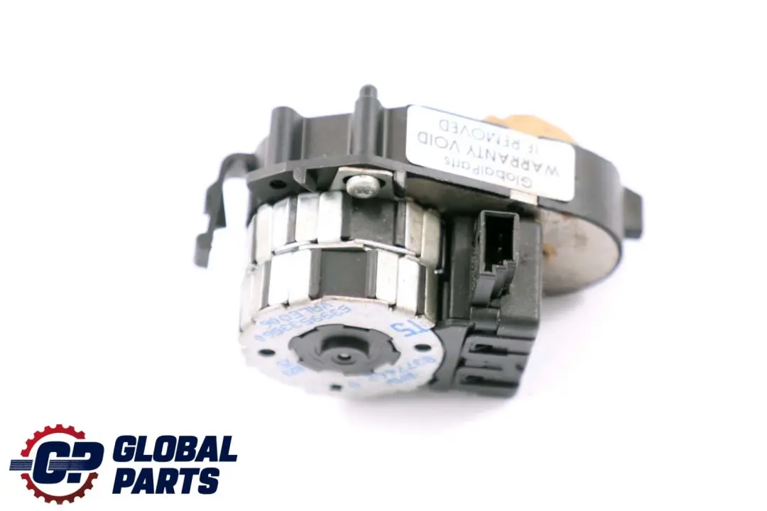 Heater Actuator Rear Floor Flap to BMW 5 Series E39 with Part number 8377462 BMW 5 Series E39 Heater Actuator Rear Floor Flap - SKU 8377462 - Part number 8377462