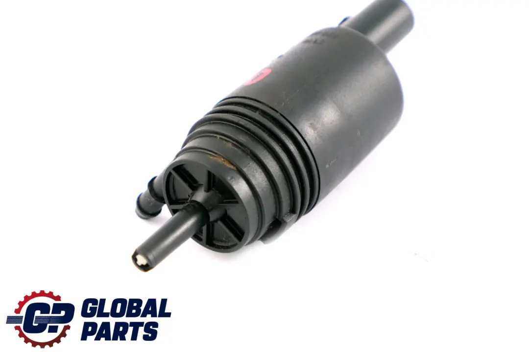 Pompka spryskiwaczy 8362154 do BMW E60 E83 X3 E87 E91 o numerze 67128377612 BMW E60 E83 X3 E87 E91 Pompka spryskiwaczy 8362154 - SKU 8377612 - Numer Części 67128377612