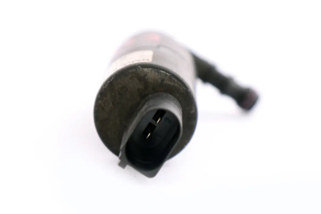 Headlight Cleaning Pump BMW E60 E61 E81 E87 E90 E91 Windshield Cleaning to with Part number 8377430 Headlight Cleaning Pump BMW E60 E61 E81 E87 E90 E91 Windshield Cleaning - SKU 8377613 - Part number 8377430