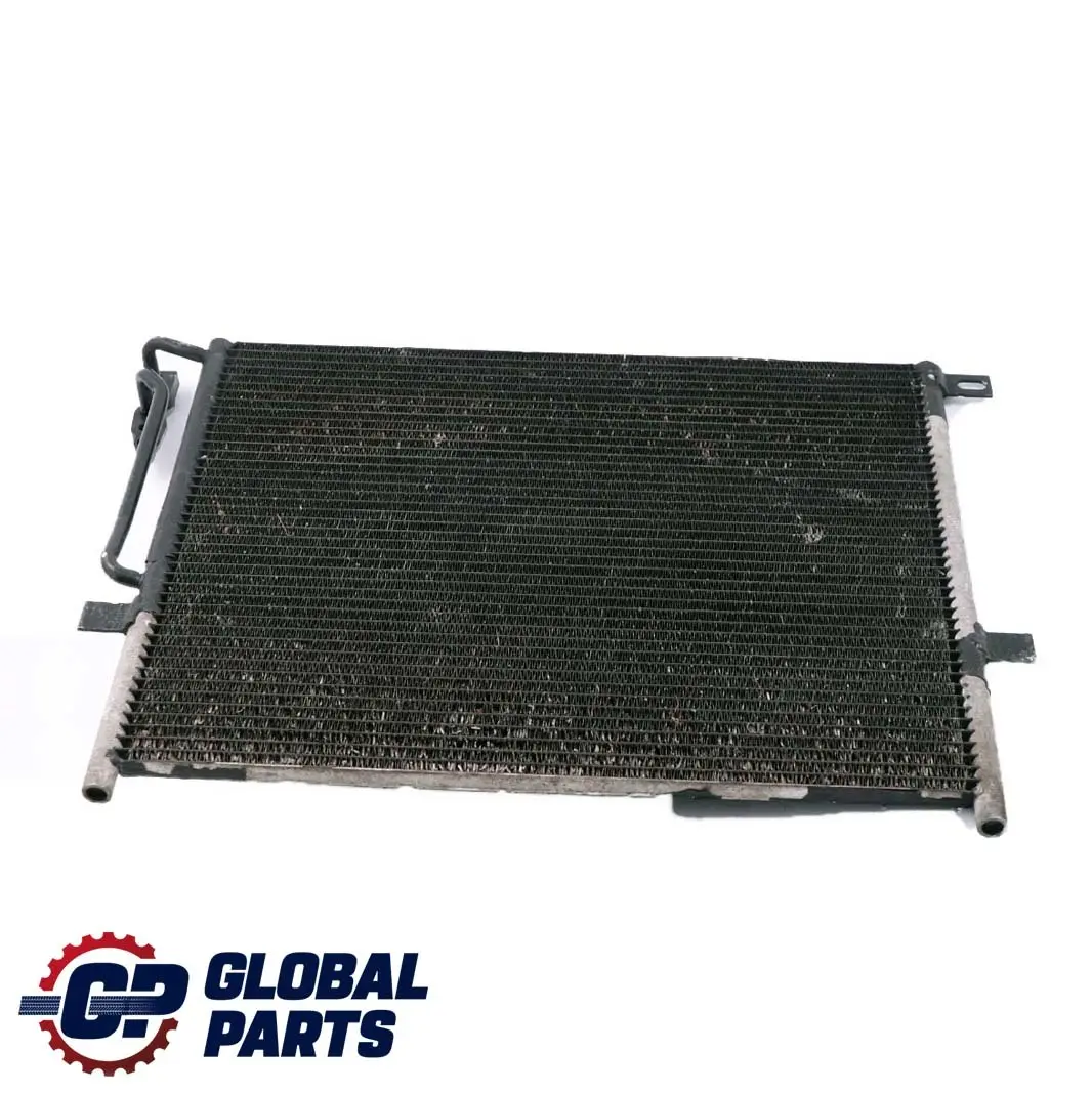 Kondensator klimatyzacji do BMW 3 E46 o numerze 8377614 BMW 3 E46 Kondensator klimatyzacji - SKU 8377614 - Numer Części 8377614