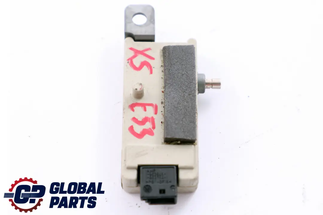 Amplificatore Tv per BMW E53 con numero di parte 8377658 BMW E53 Amplificatore Tv - SKU 8377658 - Numero di parte 8377658