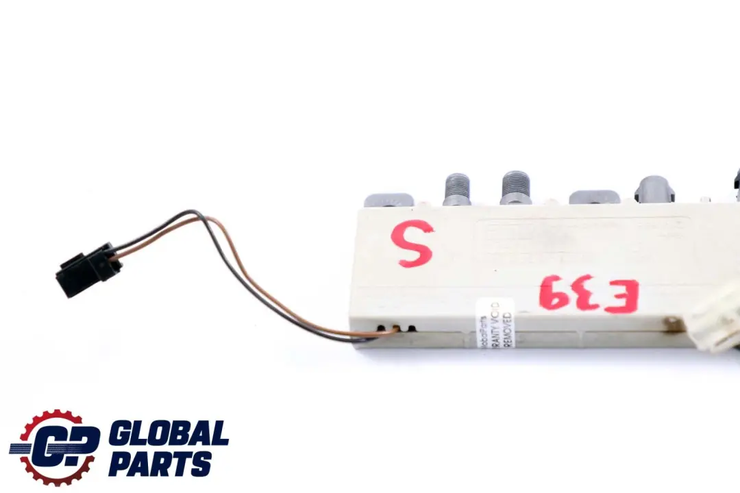 BMW E39 E38 Berlina Antenna Radio Diversity Amplificatore - SKU 8378090 - Numero di parte 8378090