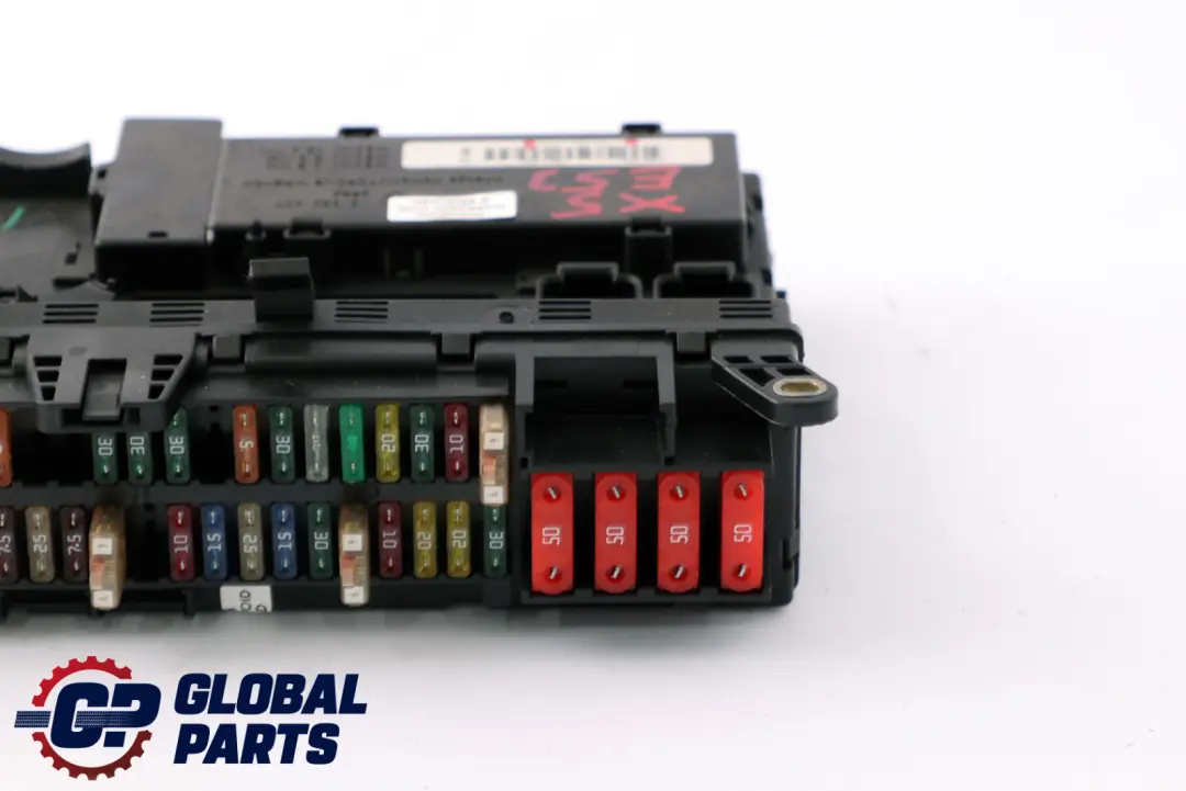 Electrical Power Distribution Fuse Box to BMW X5 Series E53 with Part number 8384527 BMW X5 Series E53 Electrical Power Distribution Fuse Box - SKU 8378107 - Part number 8384527