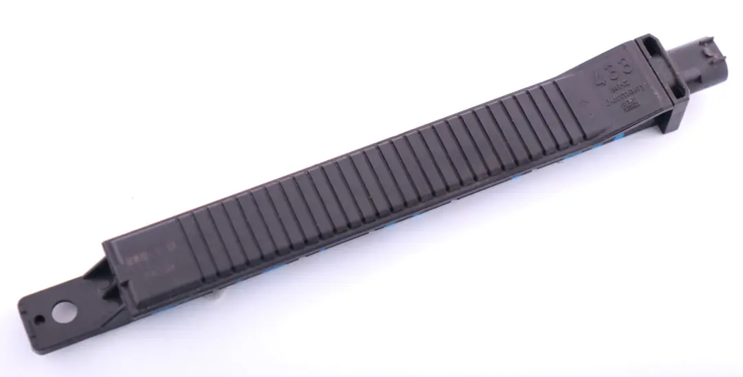 Antenne de réception RDC 433MHZ pour BMW E38 E39 E46 E53 E65 à propos du numéro de pièce 8378753 BMW E38 E39 E46 E53 E65 Antenne de réception RDC 433MHZ - SKU 8378753 - Numéro de pièce 8378753