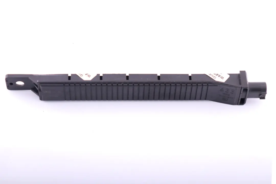 Antenne de réception RDC 433MHZ pour BMW E38 E39 E46 E53 E65 à propos du numéro de pièce 8378753 BMW E38 E39 E46 E53 E65 Antenne de réception RDC 433MHZ - SKU 8378753 - Numéro de pièce 8378753