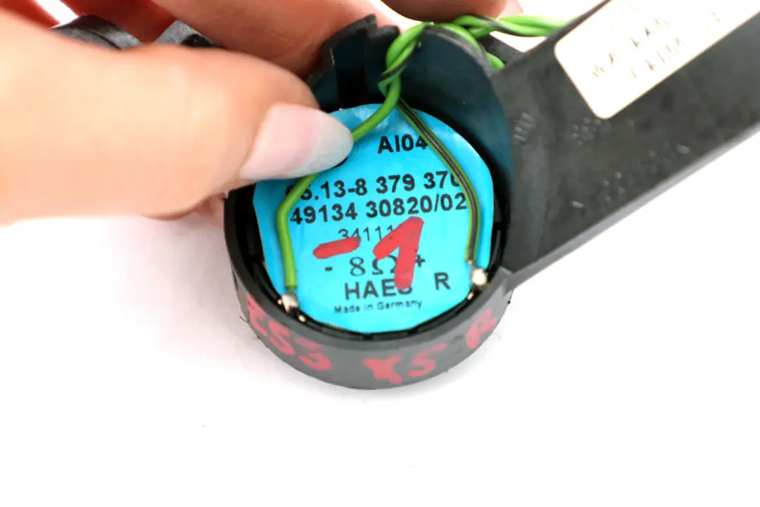 HiFi Loudspeaker Door Speaker Tweeter Right O/S to BMW X5 E53 with Part number 8379370 BMW X5 E53 HiFi Loudspeaker Door Speaker Tweeter Right O/S - SKU 8379370-1 - Part number 8379370