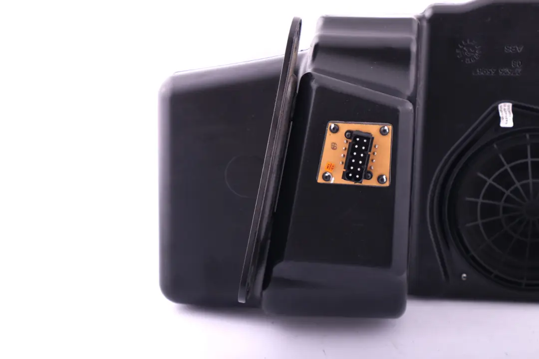 Audio Speaker Subwoofer Hifi System Professional to BMW 5 Series E53 Rear with Part number 6915157 BMW 5 Series E53 Rear Audio Speaker Subwoofer Hifi System Professional - SKU 8379378 - Part number 6915157