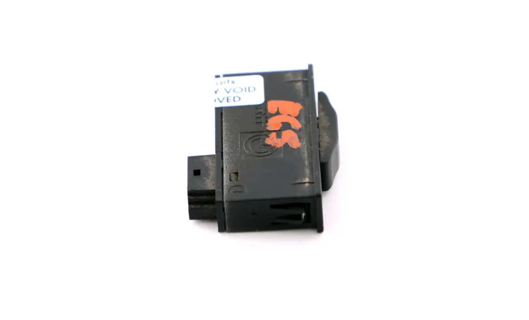 BMW 7 er E65 E66 E67 Schalter Distribution 6131 - SKU 8379594 - Teilenummer 8379594