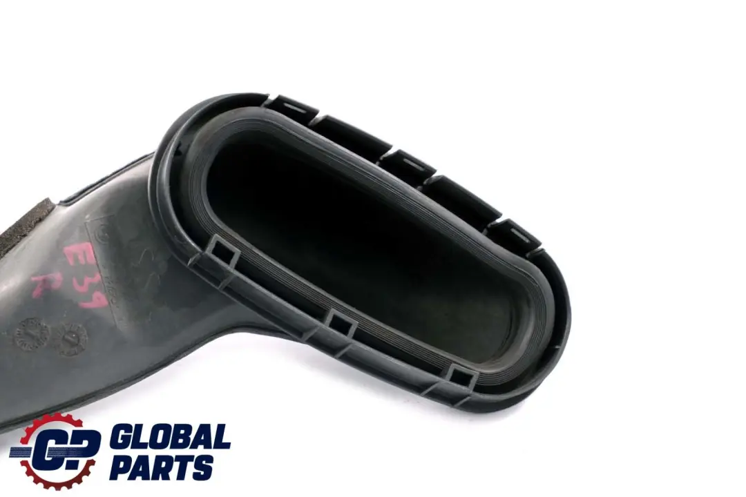 Canal de Aire Microfiltro Derecho para BMW E39 con número de pieza 8379620 BMW E39 Canal de Aire Microfiltro Derecho - SKU 8379620 - Número de pieza 8379620