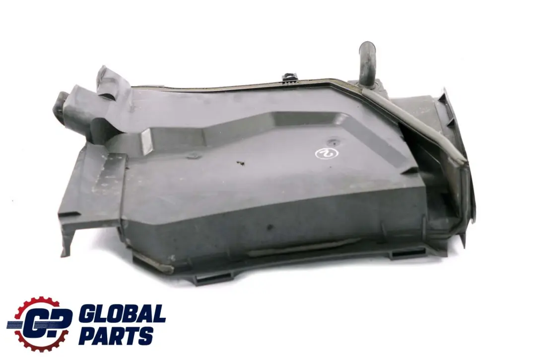 BMW E39 Cache Microfiltre à Air Inférieur Partie Droite - SKU 8379624 - Numéro de pièce 8379624