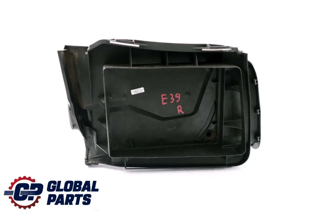 Cache Microfiltre à Air Inférieur Partie Droite pour BMW E39 à propos du numéro de pièce 8379624 BMW E39 Cache Microfiltre à Air Inférieur Partie Droite - SKU 8379624 - Numéro de pièce 8379624