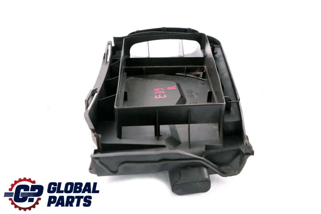 BMW E39 Cache Microfiltre à Air Inférieur Partie Droite - SKU 8379624 - Numéro de pièce 8379624