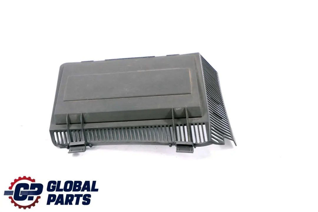 BMW 5 Series E39 Right O/S Air Box Pollen Microfilter Service Cover - SKU 8379626 - Part number 8379626