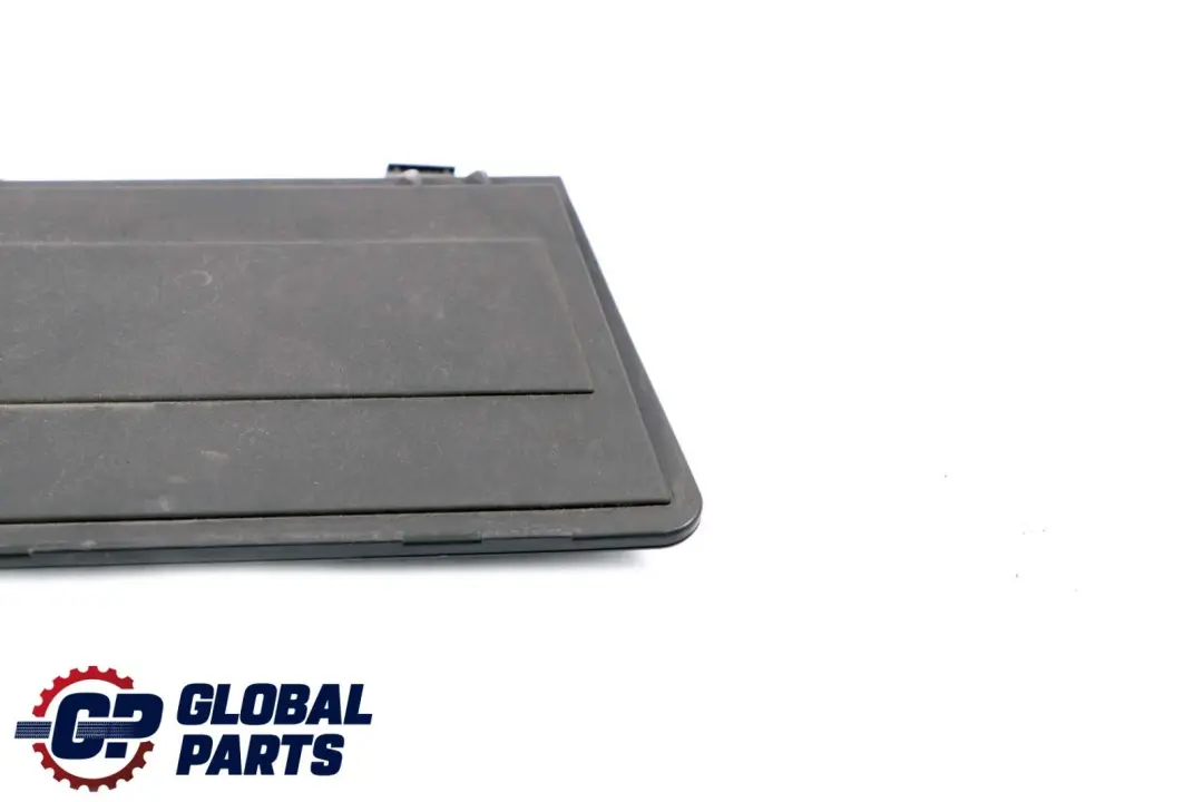 BMW 5 Series E39 Right O/S Air Box Pollen Microfilter Service Cover - SKU 8379626 - Part number 8379626