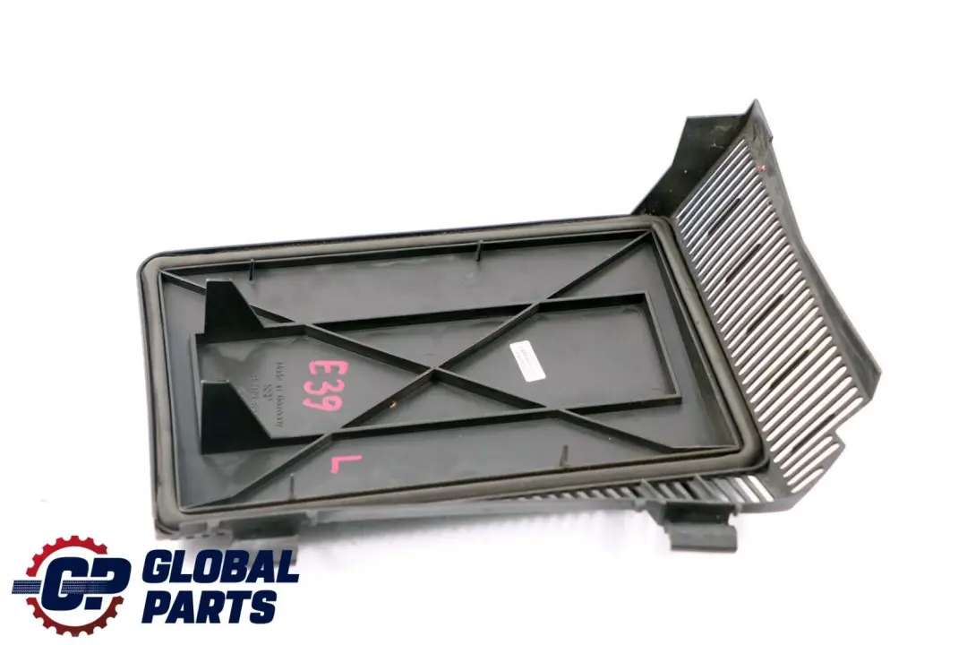 Left N/S Air Box Pollen Microfilter Service Cover to BMW 5 Series E39 with Part number 8379627 BMW 5 Series E39 Left N/S Air Box Pollen Microfilter Service Cover - SKU 8379627 - Part number 8379627