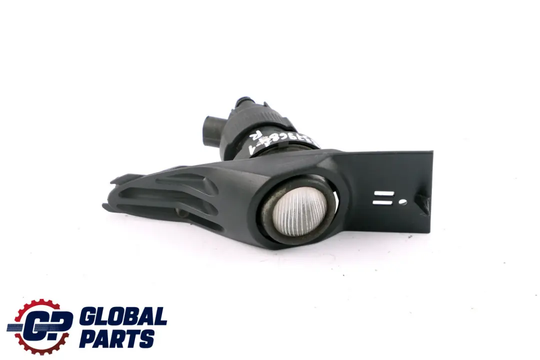 BMW E65 E66 E67 Fog Lights Lamp Light Right O/S - SKU 8379684-1 - Part number 8379684