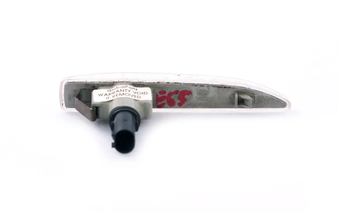 Right Side Additional Turn Indicator Lamp O/S to BMW 7 Series E65 E66 with Part number 7164756 BMW 7 Series E65 E66 Right Side Additional Turn Indicator Lamp O/S - SKU 8379686 - Part number 7164756