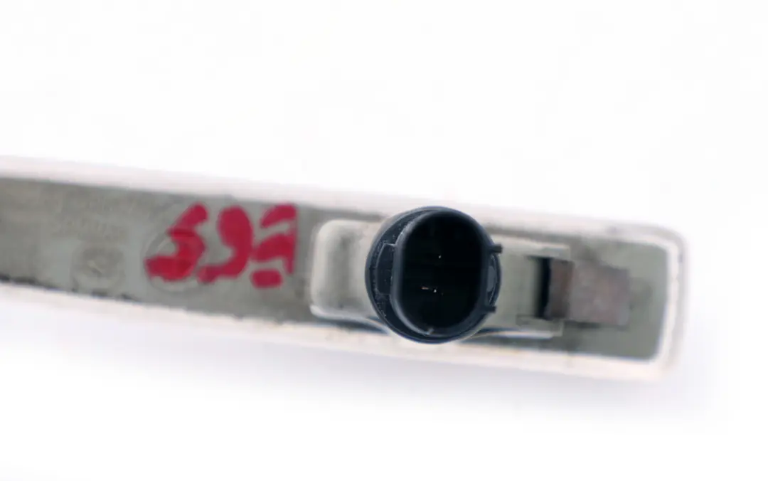 Right Side Additional Turn Indicator Lamp O/S to BMW 7 Series E65 E66 with Part number 7164756 BMW 7 Series E65 E66 Right Side Additional Turn Indicator Lamp O/S - SKU 8379686 - Part number 7164756