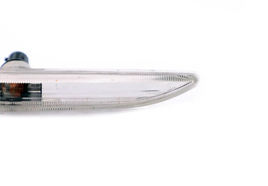 Zusatzblinkleuchte Blinker Rechts für BMW 7 er E65 E66 E67 mit Teilenummer 7164756 BMW 7 er E65 E66 E67 Zusatzblinkleuchte Blinker Rechts - SKU 8379686 - Teilenummer 7164756