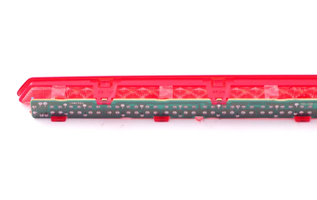 BMW E65 E66 Terza Luce Stop Rossa Luce Freno Posteriore - SKU 8379691 - Numero di parte 8379691