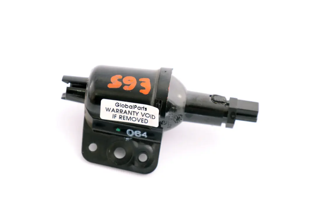 BMW 7 Series E65 E66 E67 Light Module Door Handle Illumination - SKU 8379697 - Part number 63318379697