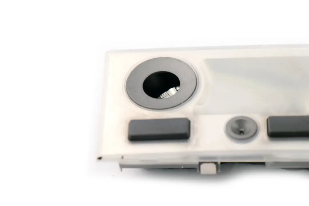 Interruptor Luz de Lectura Interior Trasera para BMW E65 E66 E67 con número de pieza 6962054 BMW E65 E66 E67 Interruptor Luz de Lectura Interior Trasera - SKU 8379700 - Número de pieza 6962054