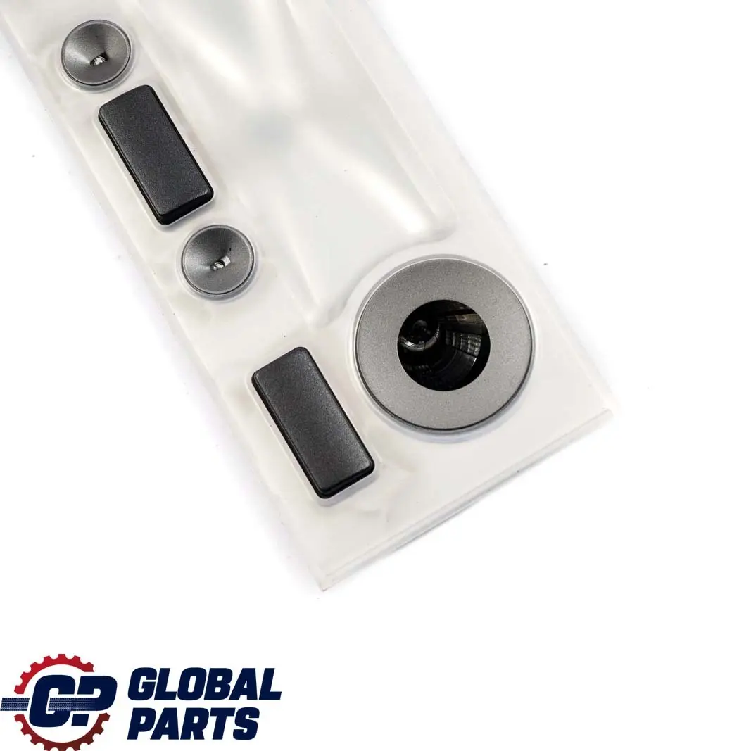 BMW E65 E66 Lampka wnętrza kabiny podsufitki tył - SKU 8379701 - Numer Części 8379701