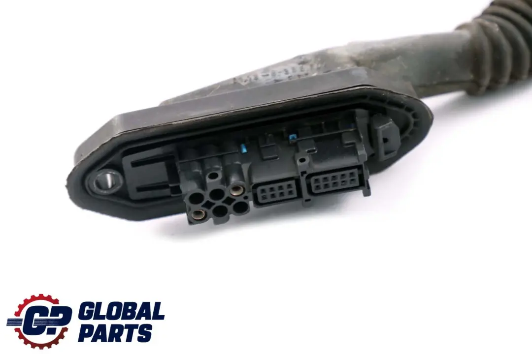 Cable Loom Front Driver's Door Wiring Harness 8379714 to BMW 5 Series E39 with Part number 8379726 BMW 5 Series E39 Cable Loom Front Driver's Door Wiring Harness 8379714 - SKU 8379726 - Part number 8379726