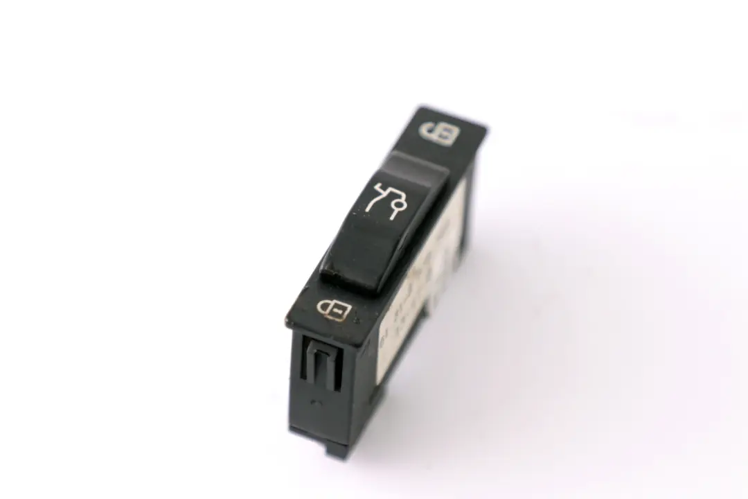 BMW 3 7 Series E65 E90 E91 E92 E93 Auto Boot Release Switch Tailgate - SKU 8379766 - Part number 8379766