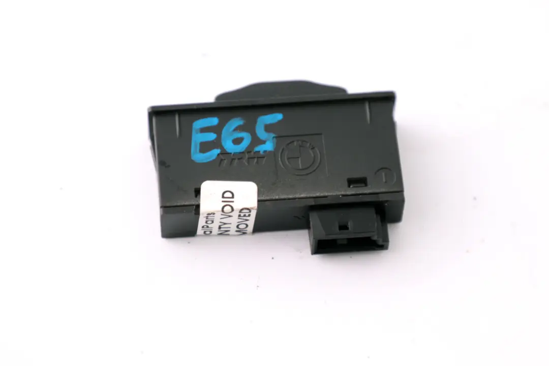 BMW 3 7 Series E65 E90 E91 E92 E93 Auto Boot Release Switch Tailgate - SKU 8379766 - Part number 8379766