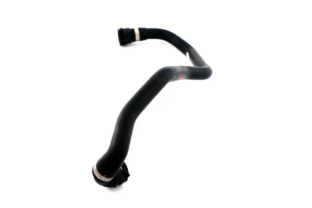 Flow Auxiliary Water Pump Hose to BMW E65 E66 730d Engine with Part number 8379979 BMW E65 E66 730d Engine Flow Auxiliary Water Pump Hose - SKU 8379979 - Part number 8379979