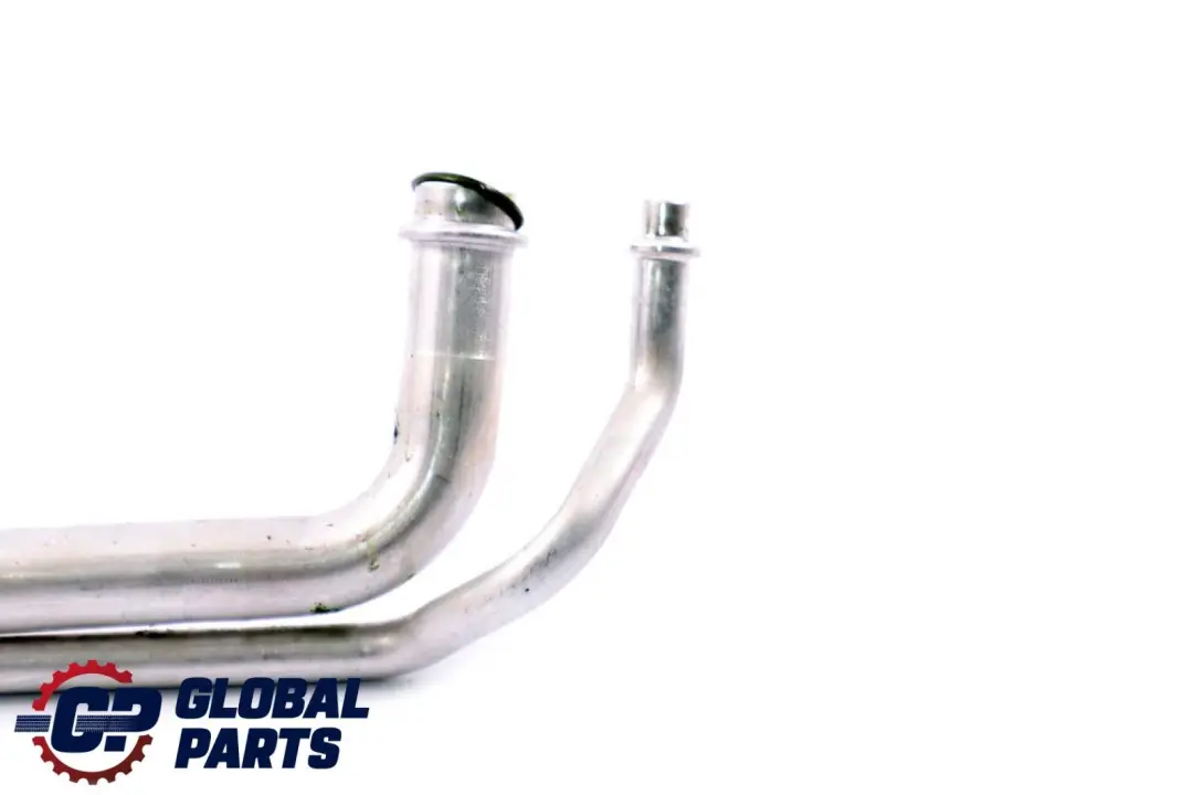 BMW E39 Tubo Para Radiador Y Valvula De Retencion - SKU 8379993 - Número de pieza 8379993